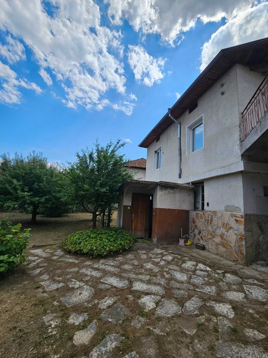 Продава се Къща в с. Горно Драглище, Област Благоевград - 180 кв.м за 439 €/кв.м - Снимка #16