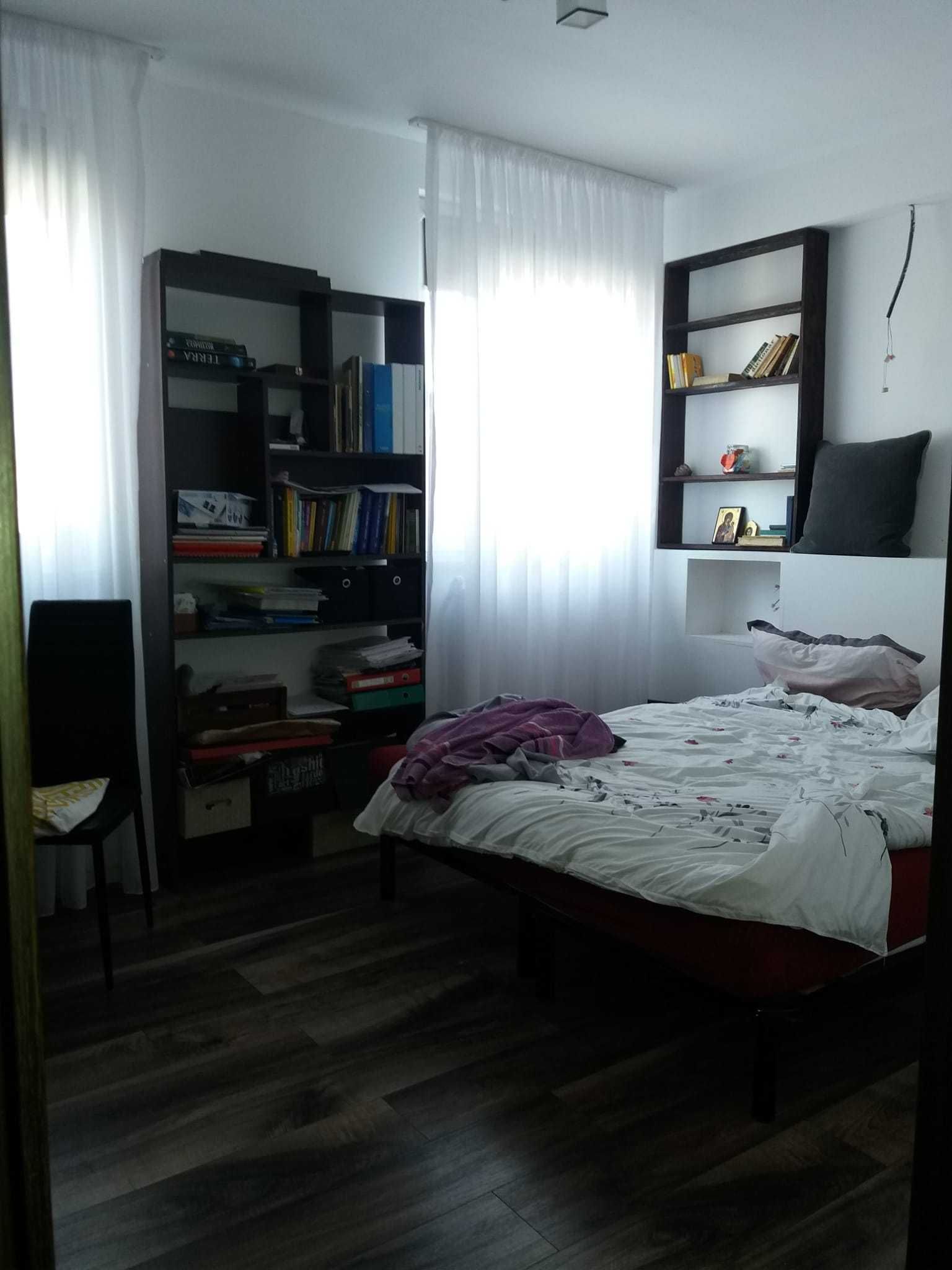 Apartament (3 Camere) Municipiul Suceava, Judetul Suceava Suceava • OLX.ro