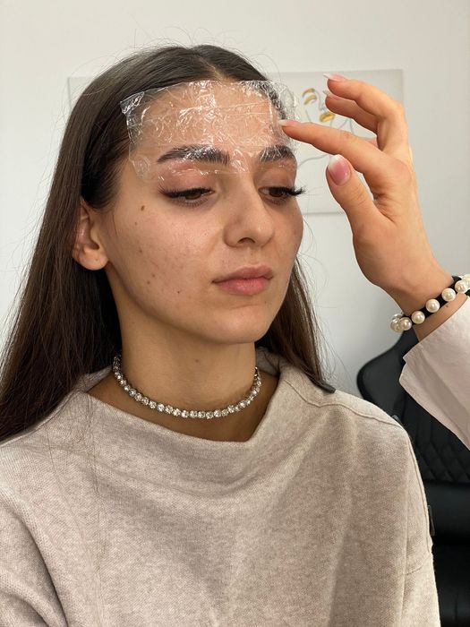 Manichiură/Pedichiură/Make-up