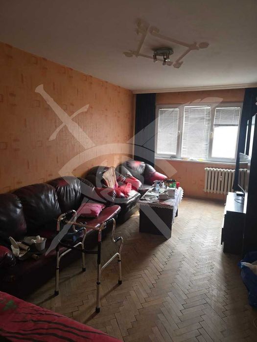 Двустаен апартамент в жк. Връбница 1 № 98128