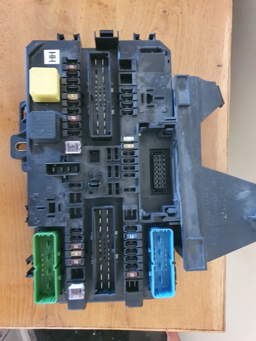panou sigurante relee opel astra h