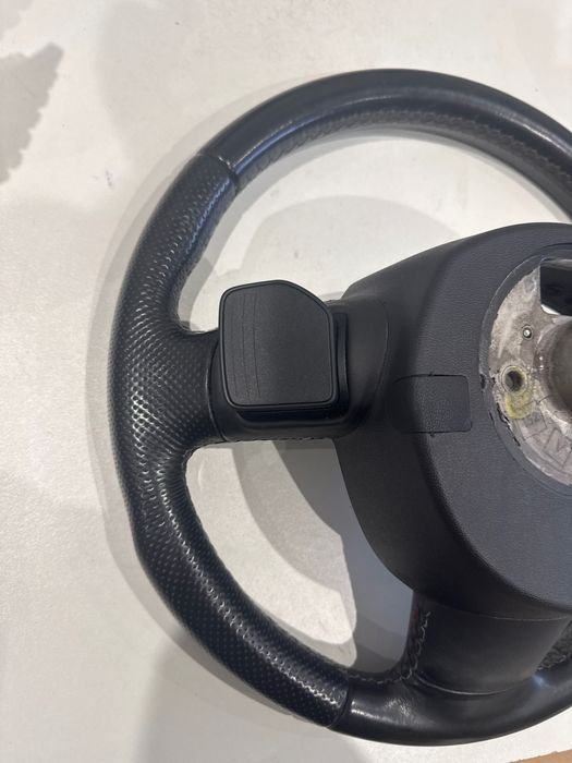 Audi A3 s-line кожен волан Ауди А3