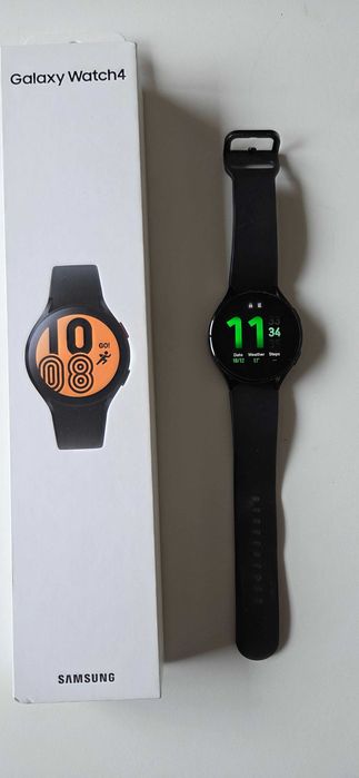 Samsung galaxy watch 4 black 44mm pachet cutie si incarcator original