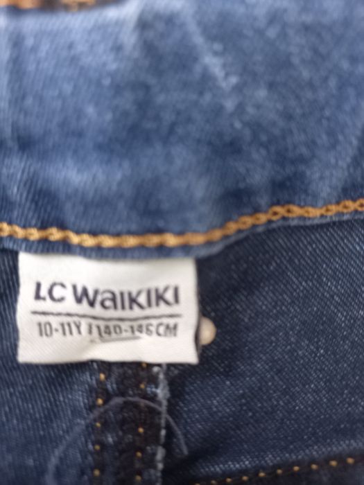 Продам мальчиковые джинсы