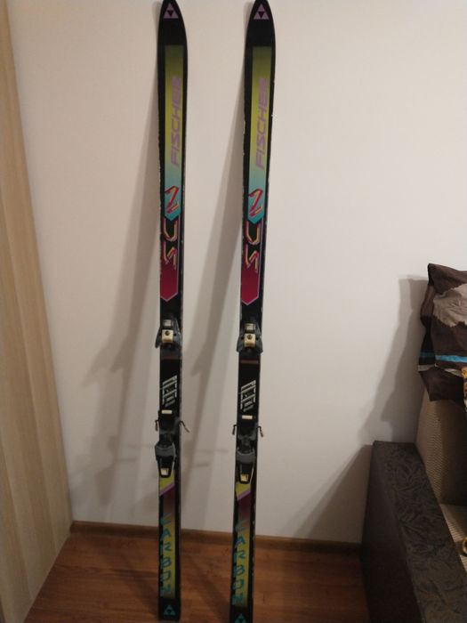 Schiuri Fisher Carbon 1.85 cm 
Model rar, de colectie
S