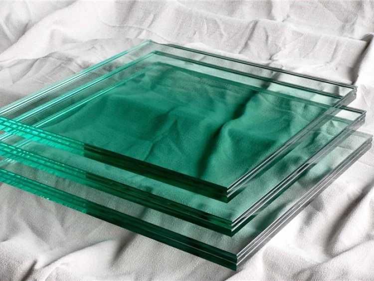 Многослойное стекло триплекс