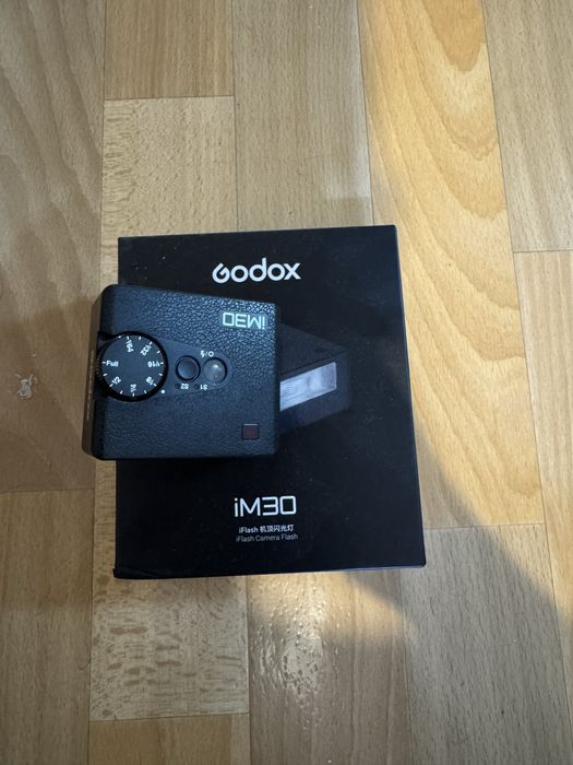 Продам камеру Sony zve 2 kit