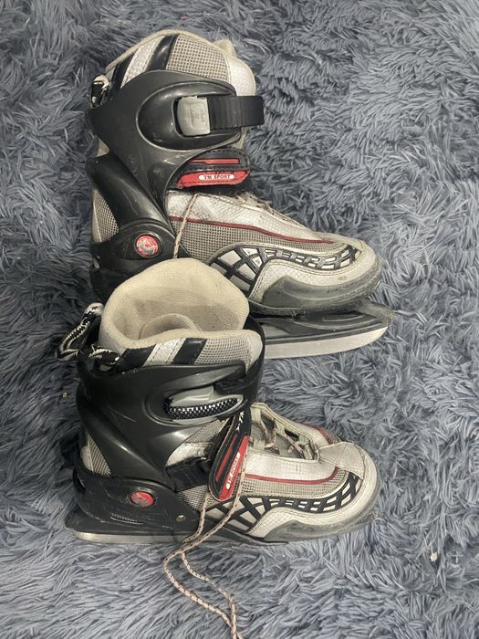 Хоккейные коньки