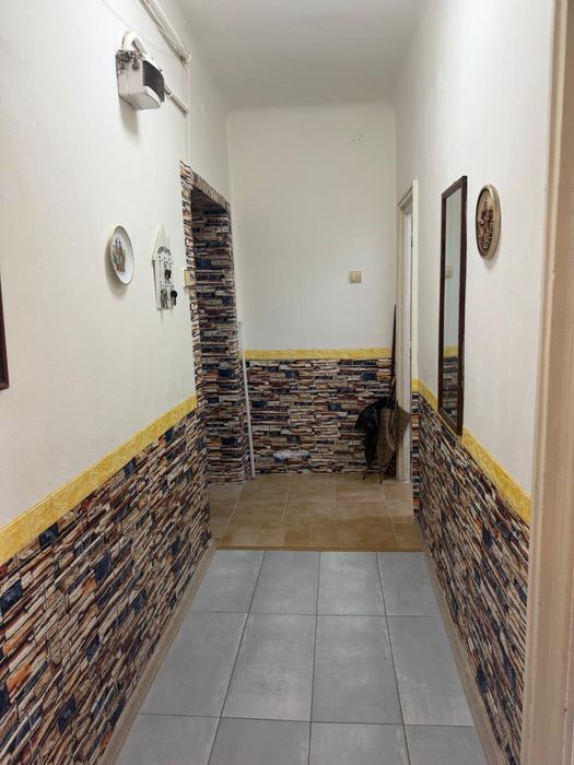 Apartament doua camere + boxa