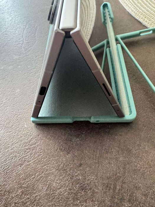 Samsung Z Fold7 256GB 100%baterry