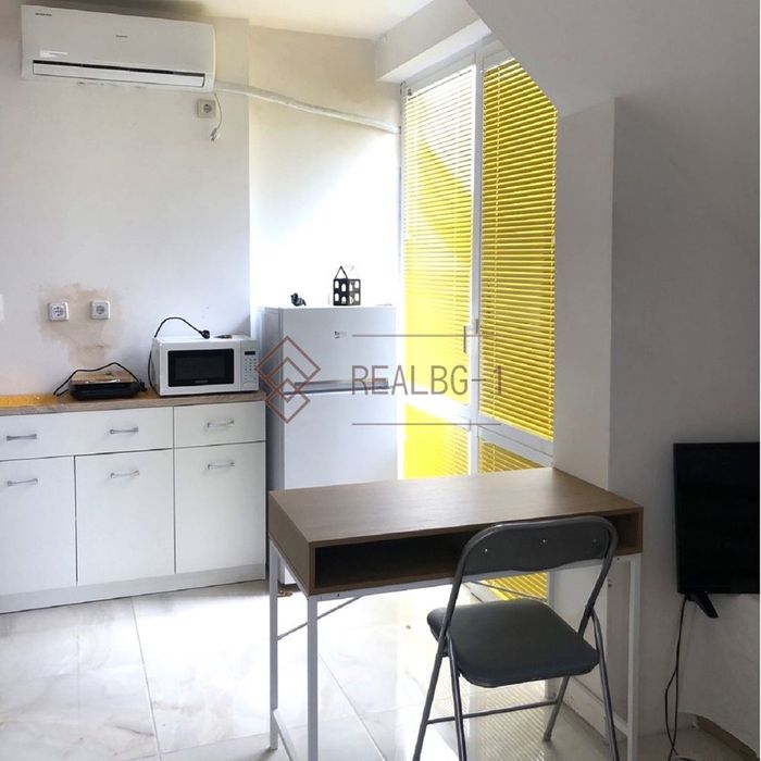 Продава се Тристаен апартамент в Балчик - 108 кв.м за 1181 €/кв.м - Снимка #8