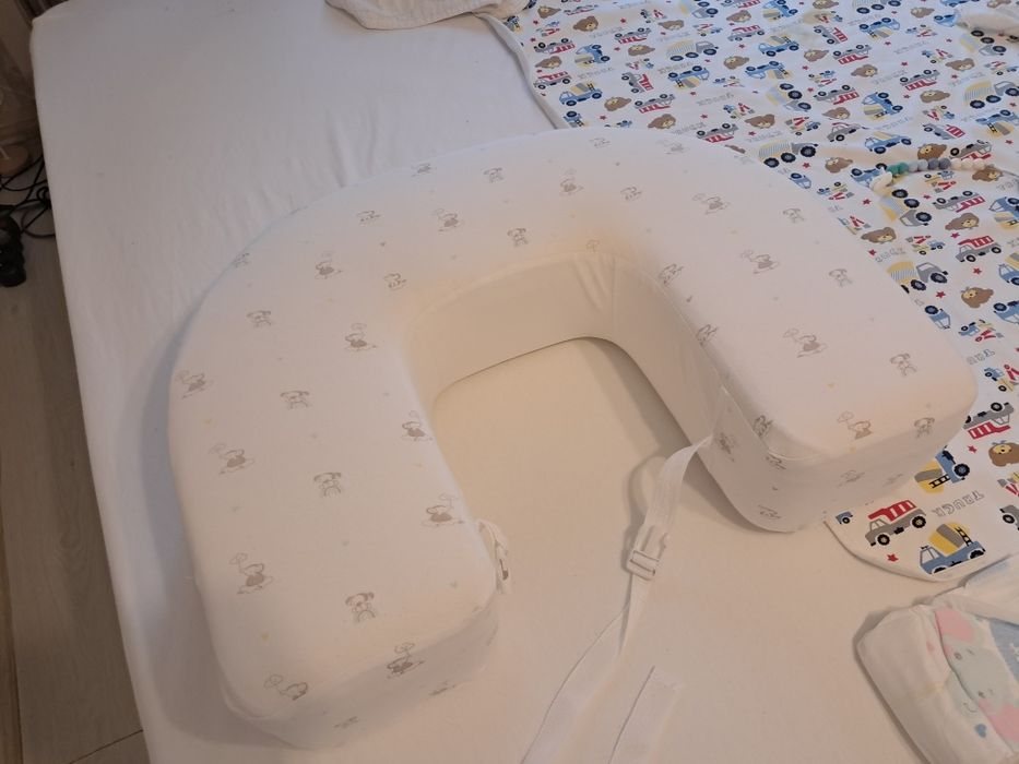 Подушка для кормления двойни