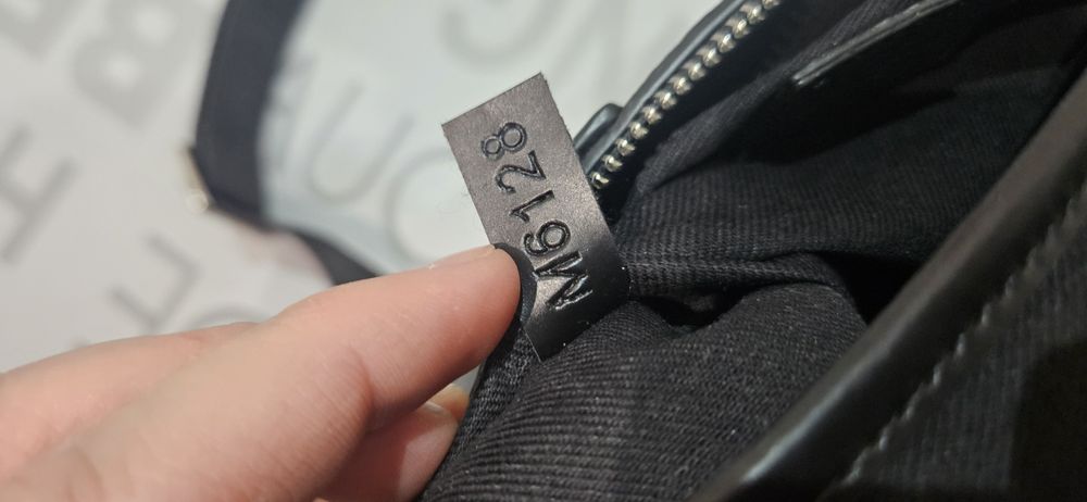 Чантичка Louis vuitton