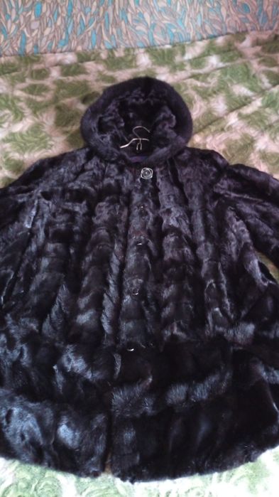 Продам норковую шубу