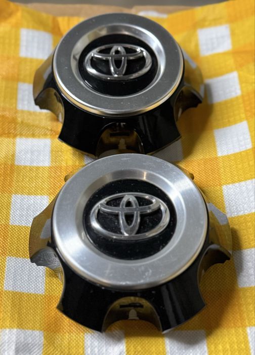 Колпаки колпачки на диски 4Runner