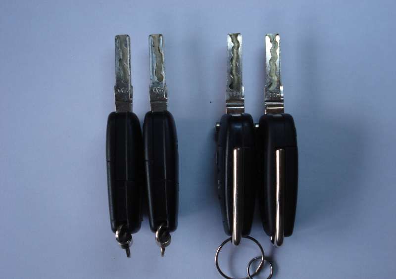 Сгъваеми ключове vw (98-2005), audi (96-2004) ключ