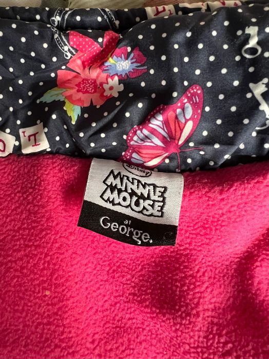 Безрукавка для девочки