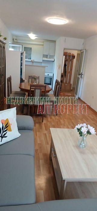 3-стаен в Варна-Център площ 100кв. цена 850евро
