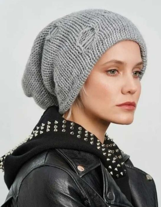 Шапки по 3000 тенге