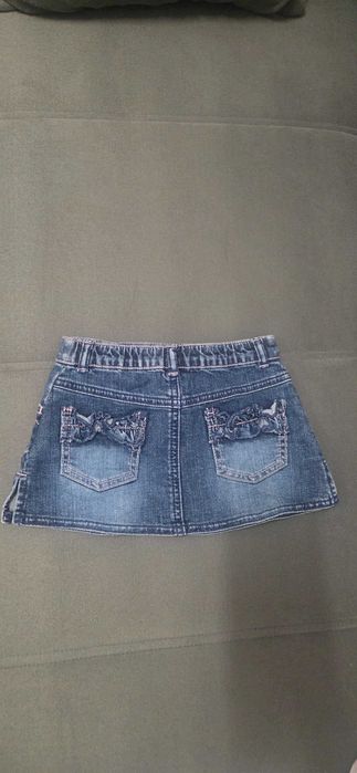 Fusta fete Calvin Klein,originala marimea 3 ani stare foarte buna