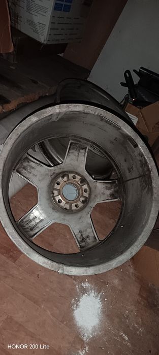 Продаётся р19 титанки