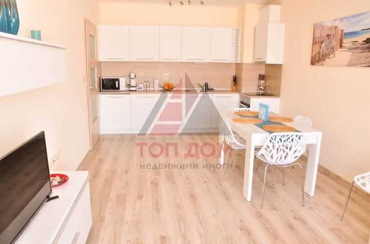 Дава се под наем Двустаен апартамент в Варна, Аспарухово - 65 кв.м за 612 € - Снимка #1