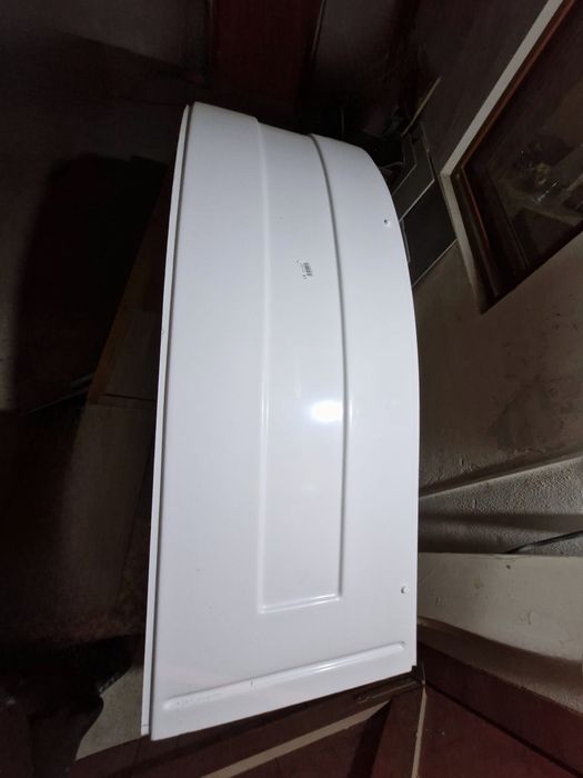 Mască de cadă colț