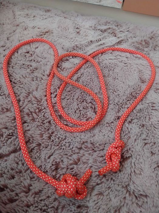 Уреди за художествена гимнастика нови/бухалка,топка,лента,обръч и въже