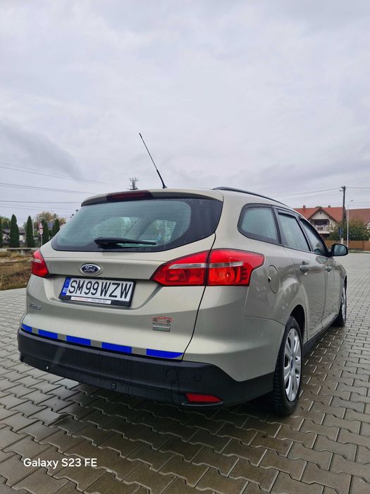 FORD Focus 2015 — imagine 3