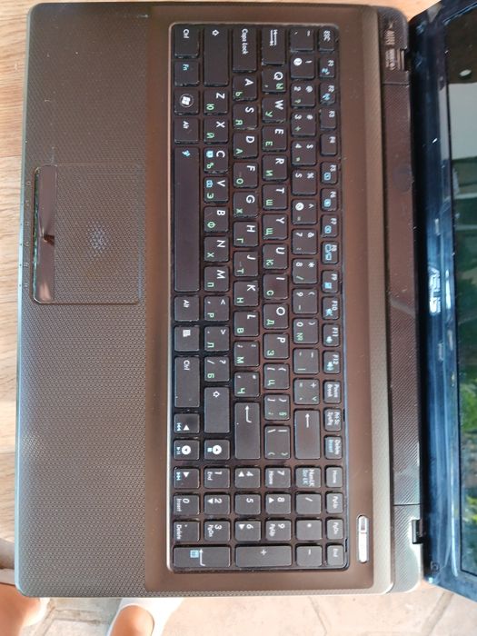 Лаптоп за части HP и ASUS