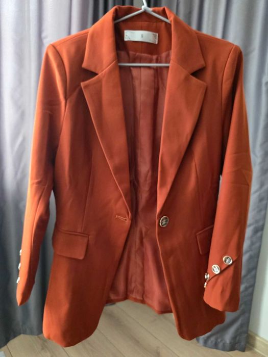 Сака и блузи втора употреба