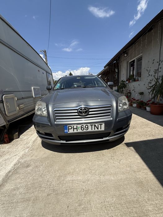 TOYOTA Avensis