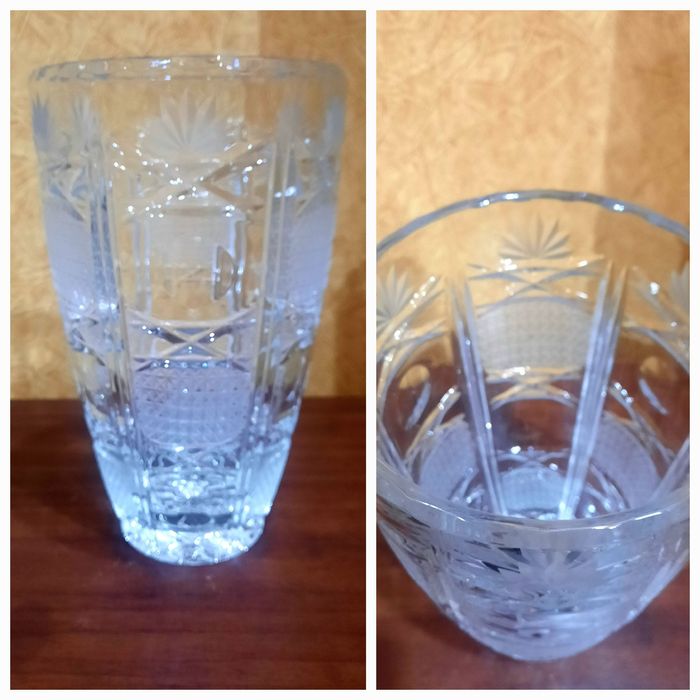 Югославский хрусталь, красивая винтажная ваза, в идеальном состоянии,