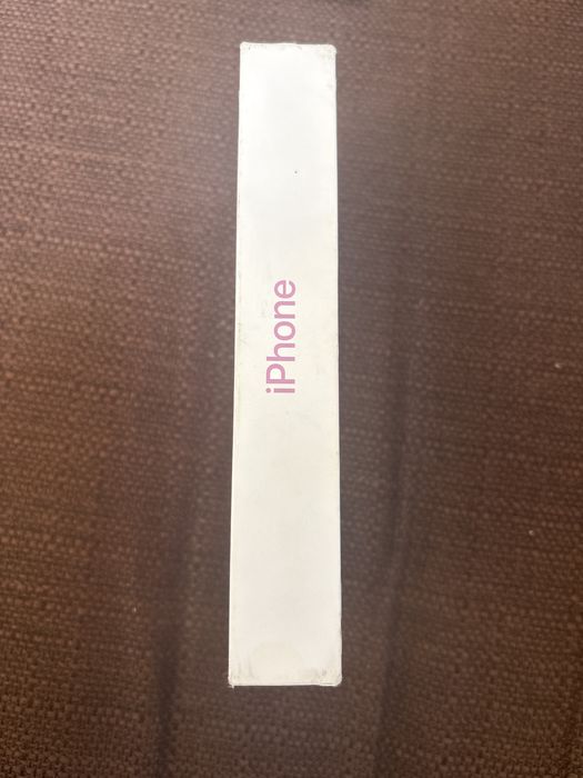 iphone 16 roz nou