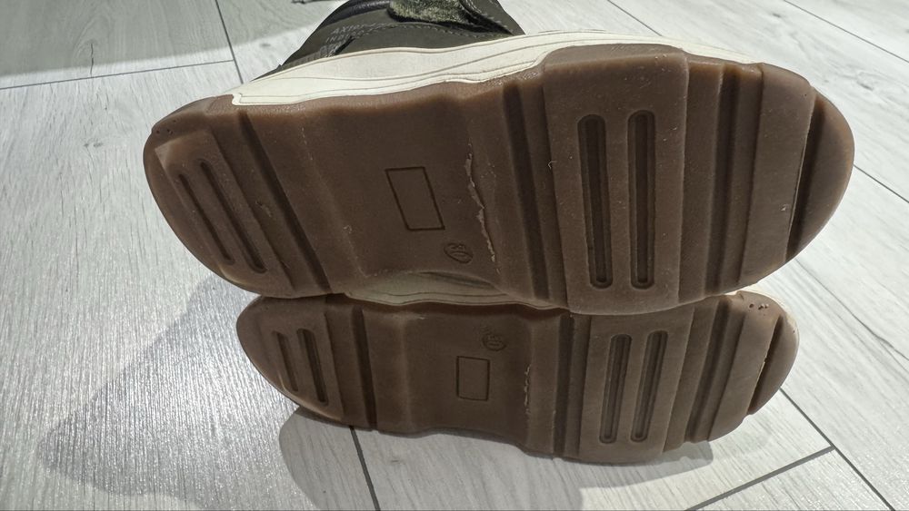 Обувь детская на осень и весну.