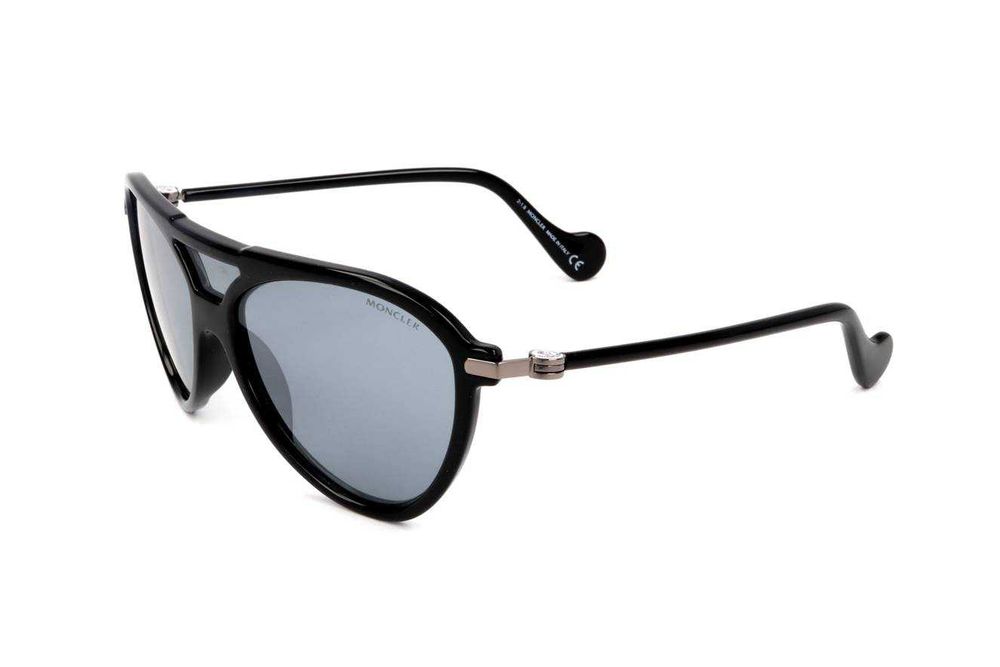 Оригинални Unisex слънчеви очила Moncler -50%