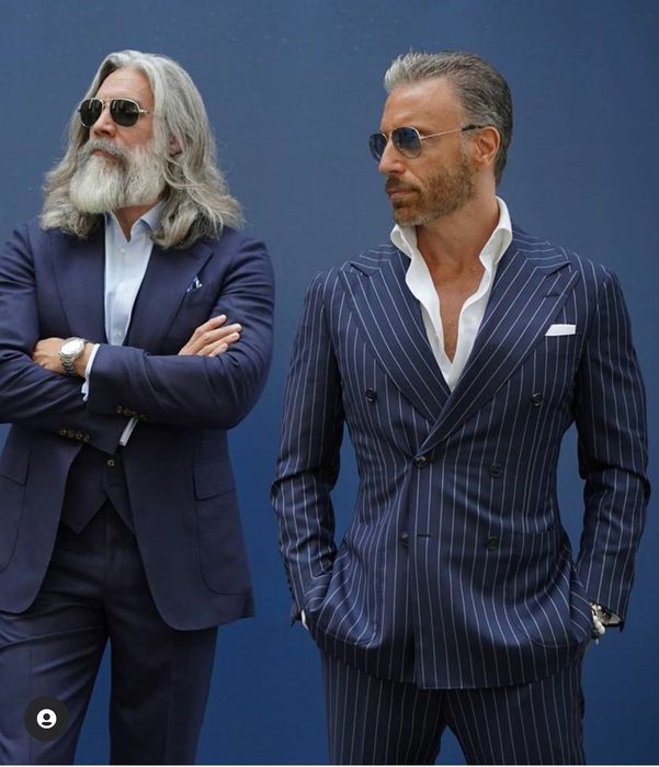 25 may bitiruvchilari uchun. Prakat kostyum