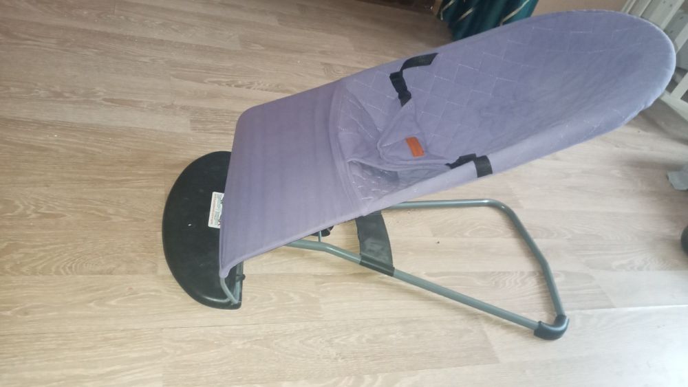 Продаётся шезлонг