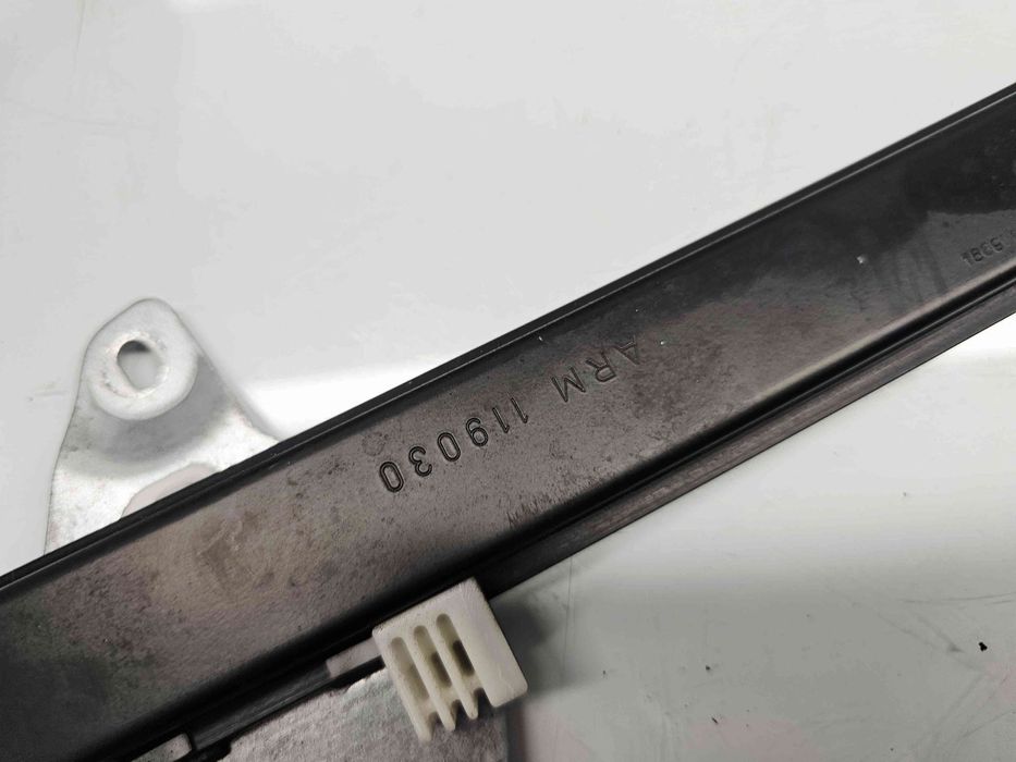 Macara electrica geam dreapta fata Nissan Navara (D40) [Fabr 2005-2014