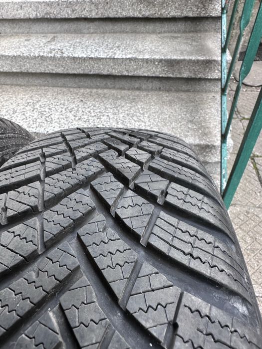 Зимни гуми с джанти HANKOOK за Volkswagen/Фолксваген 195/65/15