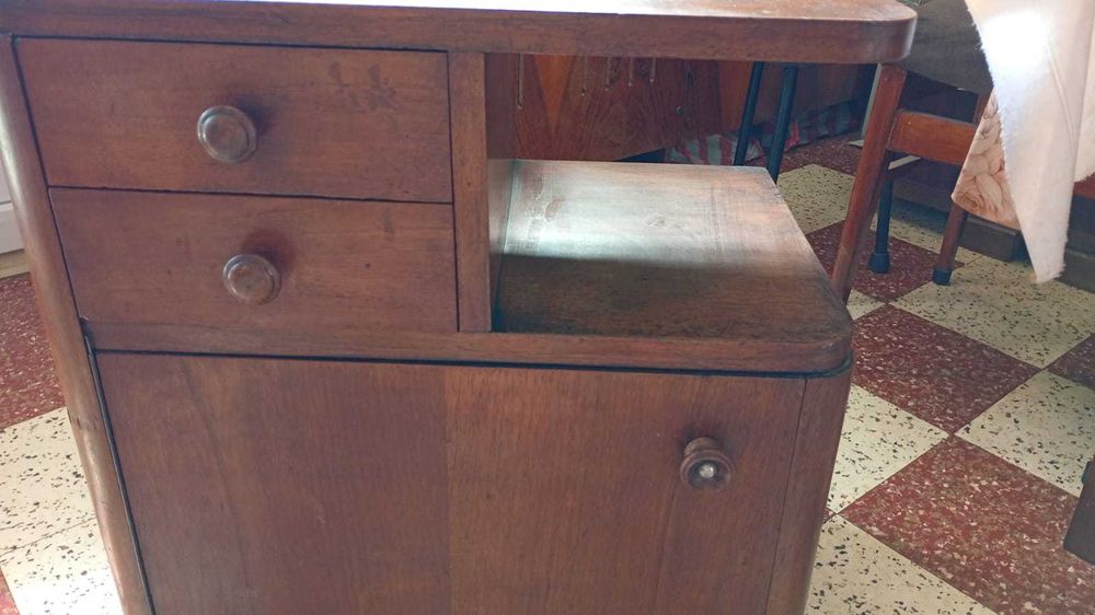 Нощно шкафче - ретро