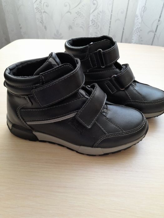 Ботинки демисезонные,размер 32