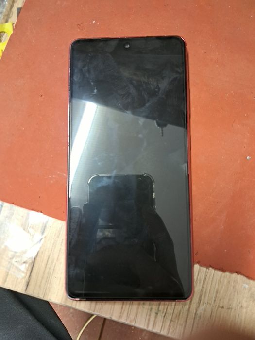 Самсунг с20 FE..