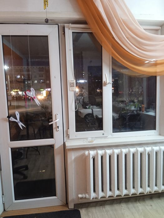 Пластиковые окна 2шт