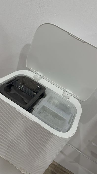 Vând Dreame X50 Complete – aspirator robot