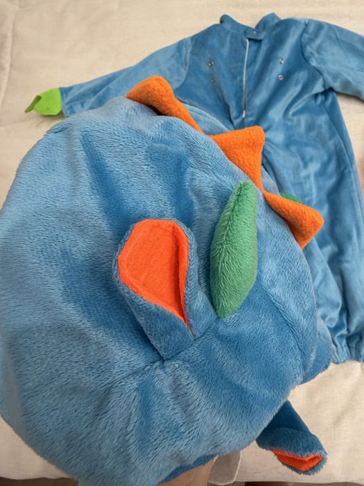 Продам костюм дракончика