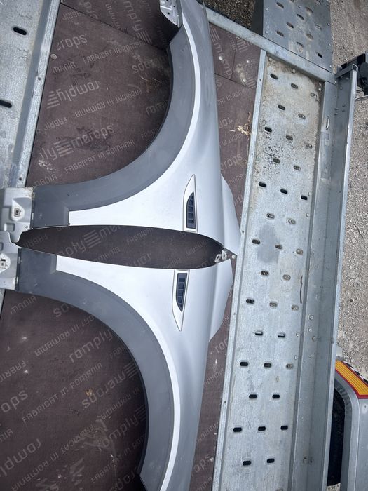 Aripa chevrolet captiva stanga dreapta