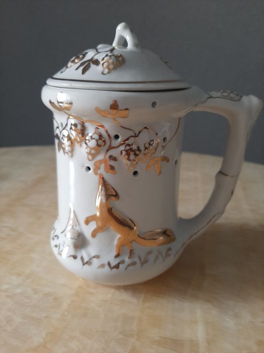 Сувенир кружка -непролейка