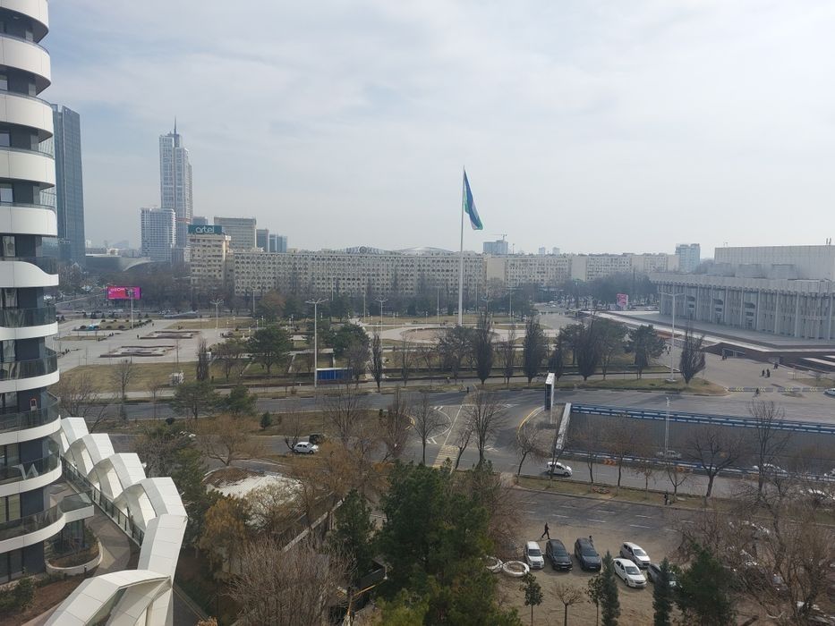 #127 Дружба народов продается квартира 2/9/9