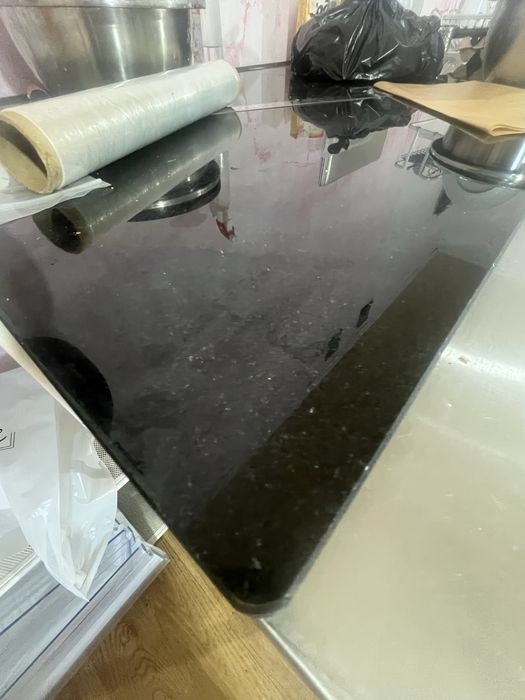 Гранитный камень